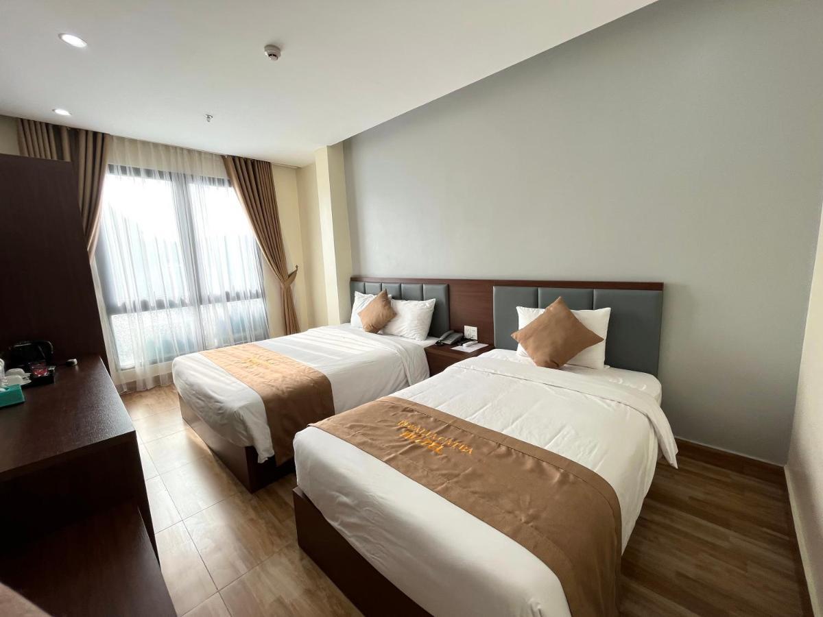 Cat Ba Rosalia Hotel Dong Khe Sau Exterior foto
